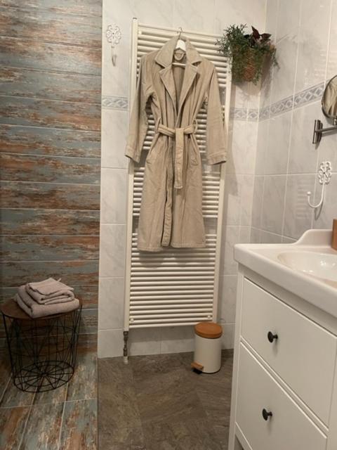 Bed And Breakfast Devijfbees バーレンドレヒト エクステリア 写真